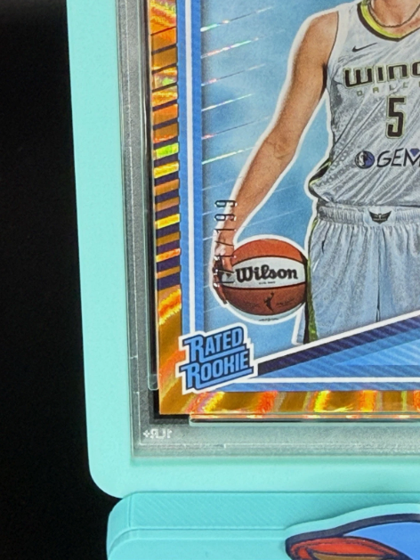 2025 Panini Donruss WNBA Paige Bueckers RC Orange Laser 171/199 PSA 9 MINT