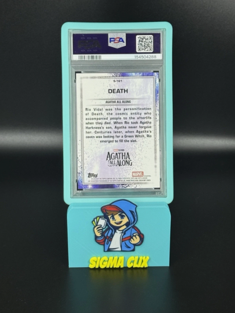 2025 Topps Chrome Marvel Studios Death Rio Vidal DEBUT The Snap Variation Gold Refractor 31/50 PSA 9 MINT